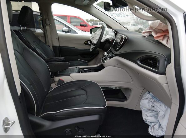 2C4RC1GG5PR575119 2023 CHRYSLER PACIFICA White წინა სალონის ხედი