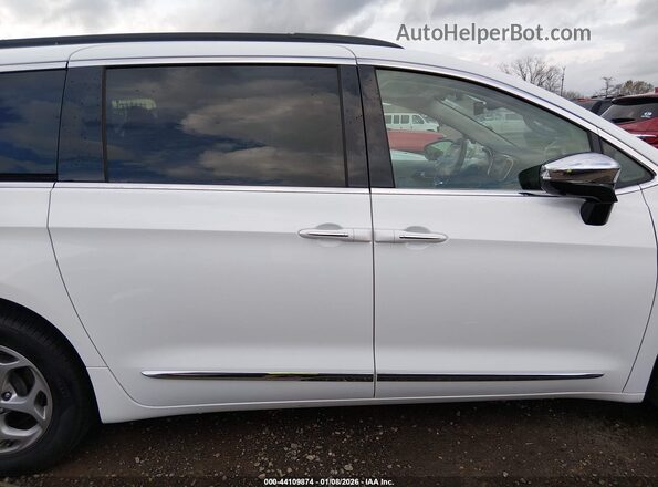 2C4RC1GG5PR575119 2023 CHRYSLER PACIFICA White სალონის 360-გრადუსიანი ხედი