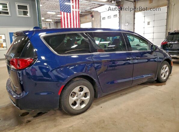 2C4RC1H75JR195283 2018 CHRYSLER PACIFICA Blue Trasero derecho