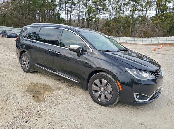 2C4RC1N73JR278182 2018 CHRYSLER PACIFICA Черный Передняя правая четверть