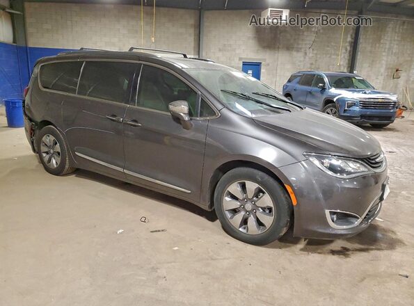 2C4RC1N74JR169696 2018 CHRYSLER PACIFICA Gray Przód prawy