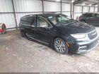 2022 Chrysler Pacifica Hybrid Pinnacle Black vin: 2C4RC1N74NR100397