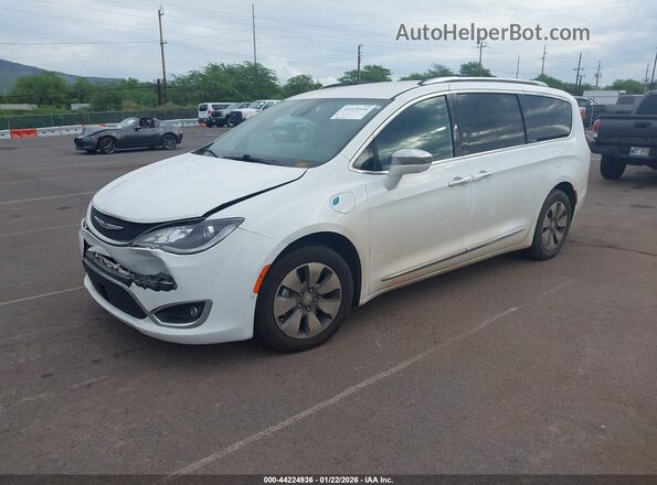2C4RC1N77LR143497 2020 CHRYSLER PACIFICA White Vista tres cuartos delantera izquierda