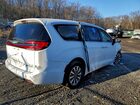 2024 Chrysler Pacifica Hybrid Select White vin: 2C4RC1S79RR111731