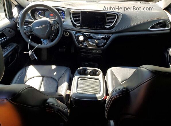 2C4RC1S79RR158421 2024 CHRYSLER PACIFICA Белый Вид панели приборов