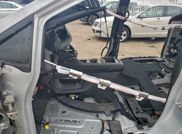 2C4RC3GG1PR556479 2023 CHRYSLER PACIFICA Silver Widok wnętrza z przodu