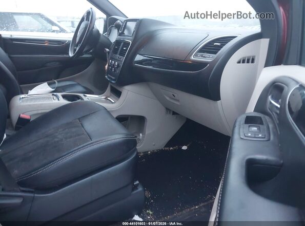 2C4RDGCG2LR253070 2020 DODGE GRAND CARAVAN Бордовый Вид салона спереди