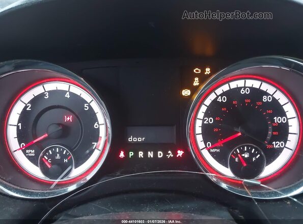 2C4RDGCG2LR253070 2020 DODGE GRAND CARAVAN Бордовый Вид задних сидений