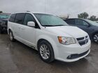 2018 Dodge Grand Caravan Sxt White vin: 2C4RDGCG7JR216402