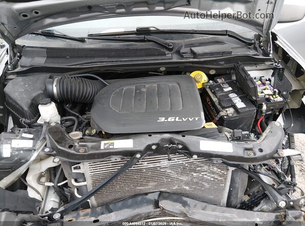2C4RDGCG9JR210245 2018 DODGE GRAND CARAVAN Silver Rear view