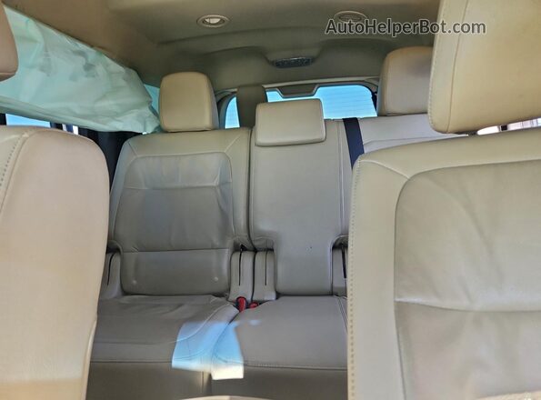2FMGK5C8XKBA11852 2019 FORD FLEX Серебряный Вид задних сидений
