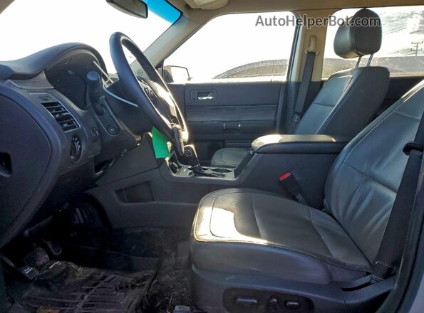 2FMHK6C80GBA23297 2016 FORD FLEX Серебряный Вид салона спереди