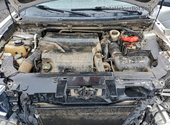 2FMHK6DT0HBA00039 2017 FORD FLEX Серебряный Вид подкапотного пространства