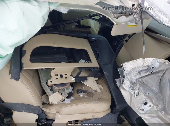 2FMHK6DT2HBA04013 2017 FORD FLEX Champagne Widok wnętrza z przodu