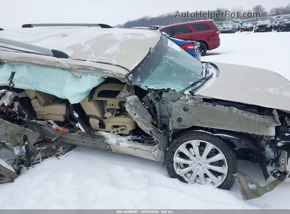 2FMHK6DT2HBA04013 2017 FORD FLEX Champagne Widok z przodu