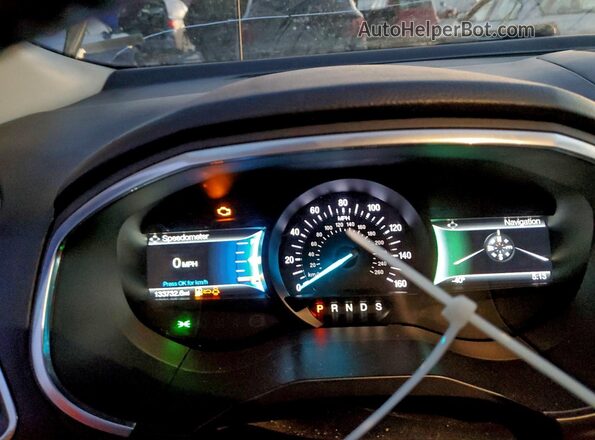 2FMPK3K97JBB06690 2018 FORD EDGE Черный Вид щитка приборов