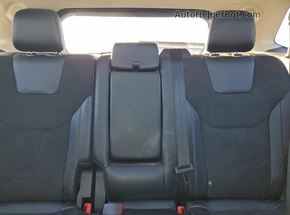 2FMPK4AP1GBC38049 2016 FORD EDGE Серебряный Вид задних сидений