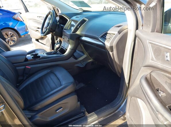 2FMPK4J89HBB15089 2017 FORD EDGE Серый Вид салона спереди