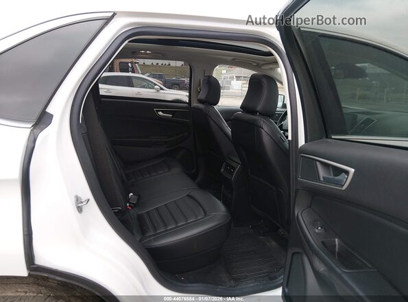 2FMPK4J95RBA15890 2024 FORD EDGE Yellow Vista de la etiqueta del VIN