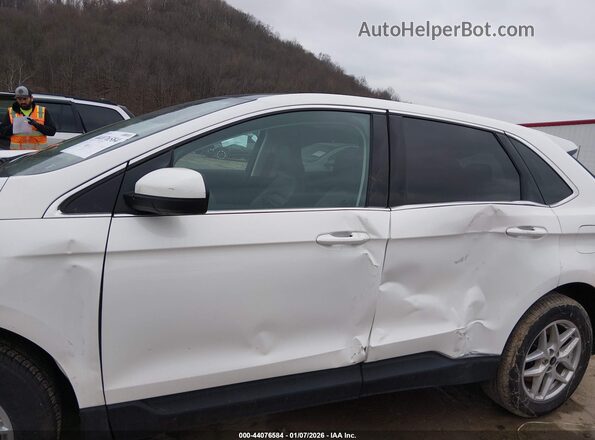 2FMPK4J95RBA15890 2024 FORD EDGE Yellow Vista frontal