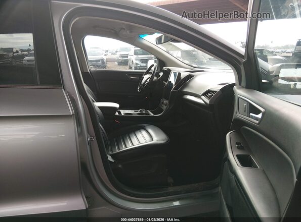 2FMPK4J98PBA02340 2023 FORD EDGE Серебряный Вид салона спереди