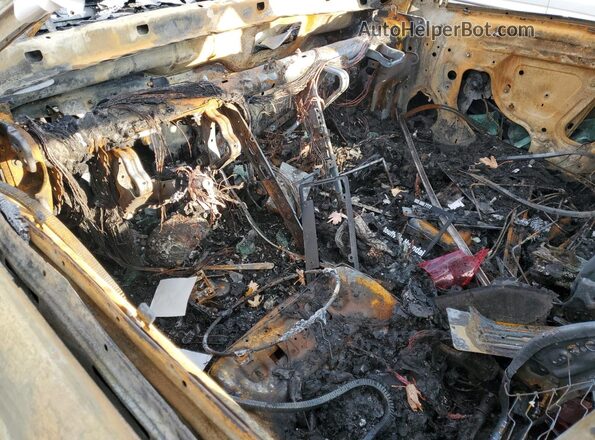2G4GS5GX5G9185134 2016 BUICK REGAL Пожар Вид панели приборов