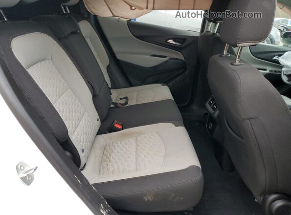 2GNAXUEV6M6106632 2021 CHEVROLET EQUINOX Белый Вид задней части салона