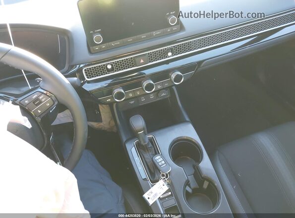 2HGFE4F88TH317946 2026 HONDA CIVIC HYBRID Серебряный Вид панели приборов
