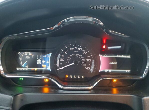 2LMHJ5AT1KBL01982 2019 LINCOLN MKT Черный Вид щитка приборов