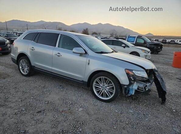 2LMHJ5AT9KBL03365 2019 LINCOLN MKT Серебряный Передняя правая четверть