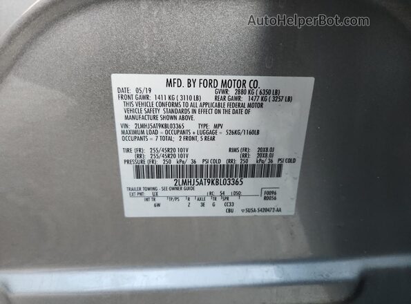 2LMHJ5AT9KBL03365 2019 LINCOLN MKT Серебряный Вид наклейки с VIN-кодом
