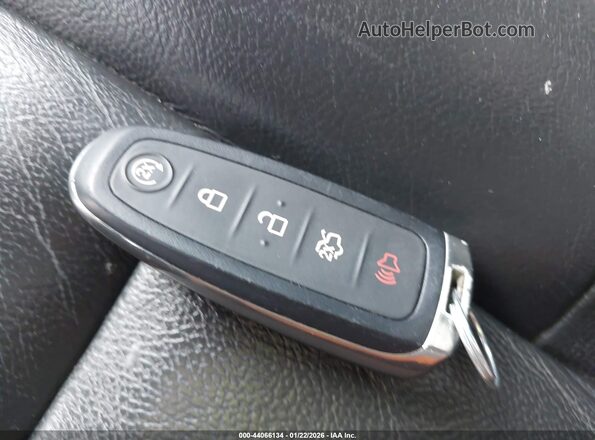 2LMHJ5NK4KBL04425 2019 LINCOLN MKT Black Вид панелі приладів