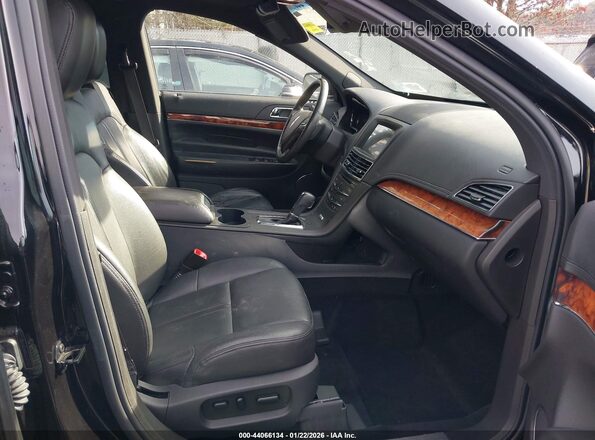 2LMHJ5NK4KBL04425 2019 LINCOLN MKT Black Вид салону спереду