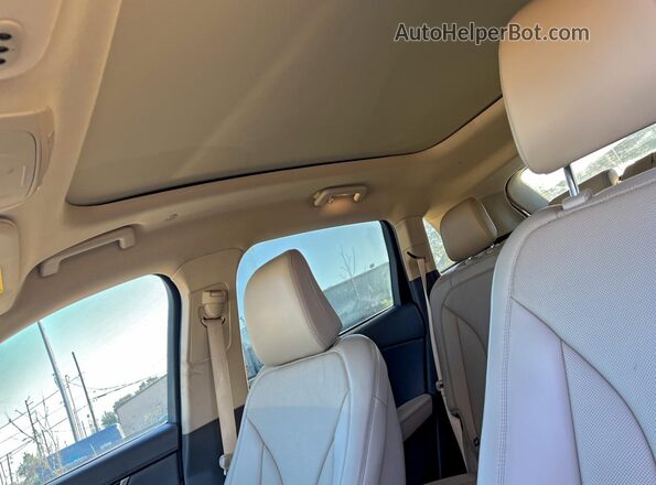 2LMPJ6K91PBL11844 2023 LINCOLN NAUTILUS Cream Widok komory silnika