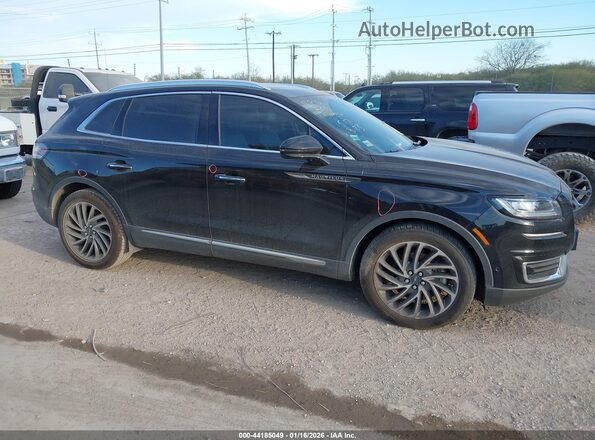 2LMPJ6L90KBL16914 2019 LINCOLN NAUTILUS Черный Вид задней части салона