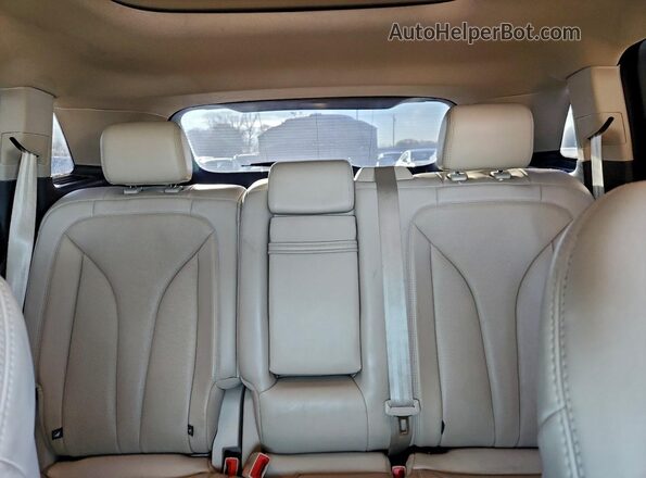 2LMPJ6LR0JBL39138 2018 LINCOLN MKX Black Vista de los asientos traseros