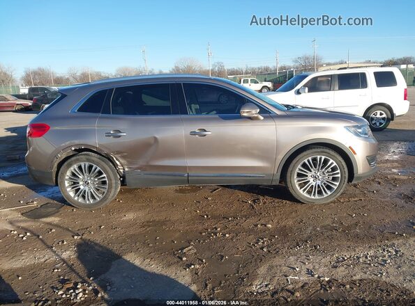 2LMPJ6LR6JBL37328 2018 LINCOLN MKX Gray Vista interior trasera