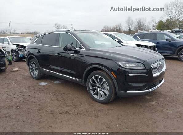 2LMPJ8KP4PBL22038 2023 LINCOLN NAUTILUS Черный Передняя правая четверть