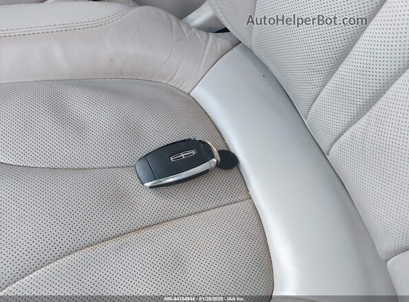 2LMPJ8LR6JBL50057 2018 LINCOLN MKX Коричневый Вид панели приборов