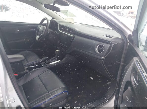 2T1BURHE3KC156723 2019 TOYOTA LL Silver Front interior view