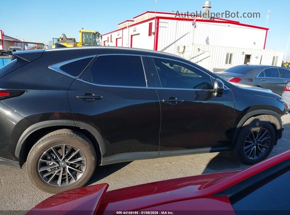 2T2ADCAZ2RC010602 2024 LEXUS NX 250 Black Вид задньої частини салону