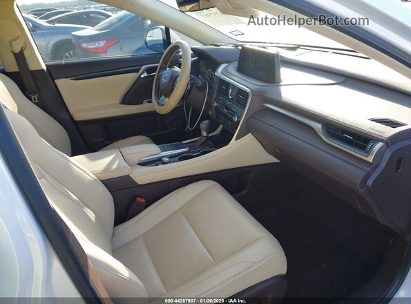 2T2AZMAA8LC170119 2020 LEXUS RX 350 Белый Вид салона спереди
