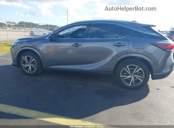 2T2BAMBA0PC006119 2023 LEXUS RX 350 Gray 360 interior view