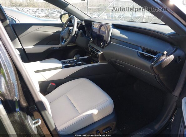 2T2BBMCA2PC010460 2023 LEXUS RX 350H Черный Вид салона спереди