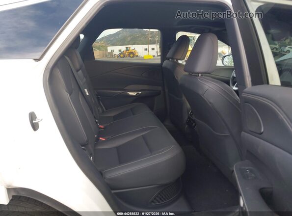 2T2BBMCA2RC028945 2024 LEXUS RX 350H Белый Вид наклейки с VIN-кодом