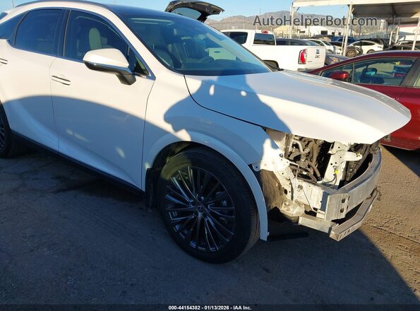 2T2BBMCA6PC011496 2023 LEXUS RX 350H Белый Передняя правая четверть