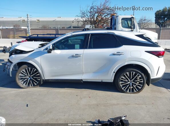 2T2BBMCA8SC070705 2025 LEXUS RX 350H Белый Вид задней части салона