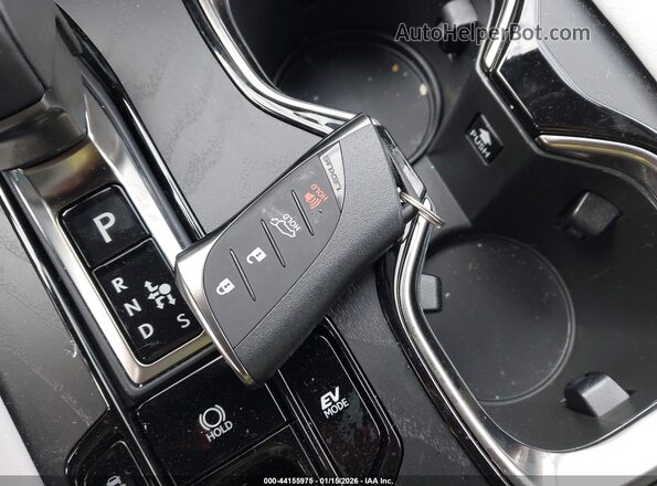 2T2BBMCA9TC112624 2026 LEXUS RX 350H Серебряный Вид панели приборов