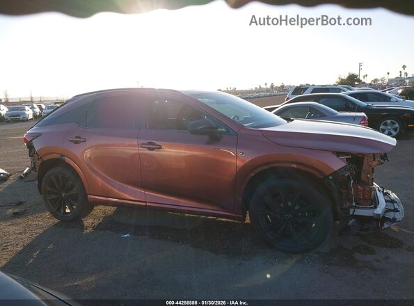 2T2BCMEA0RC013404 2024 LEXUS RX 500H Orange Vista interior de 360 grados