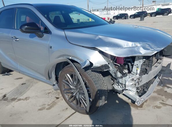 2T2BCMEA5PC003318 2023 LEXUS RX 500H Silver 